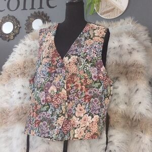 Cabin Creek Multicolor Floral Blouse